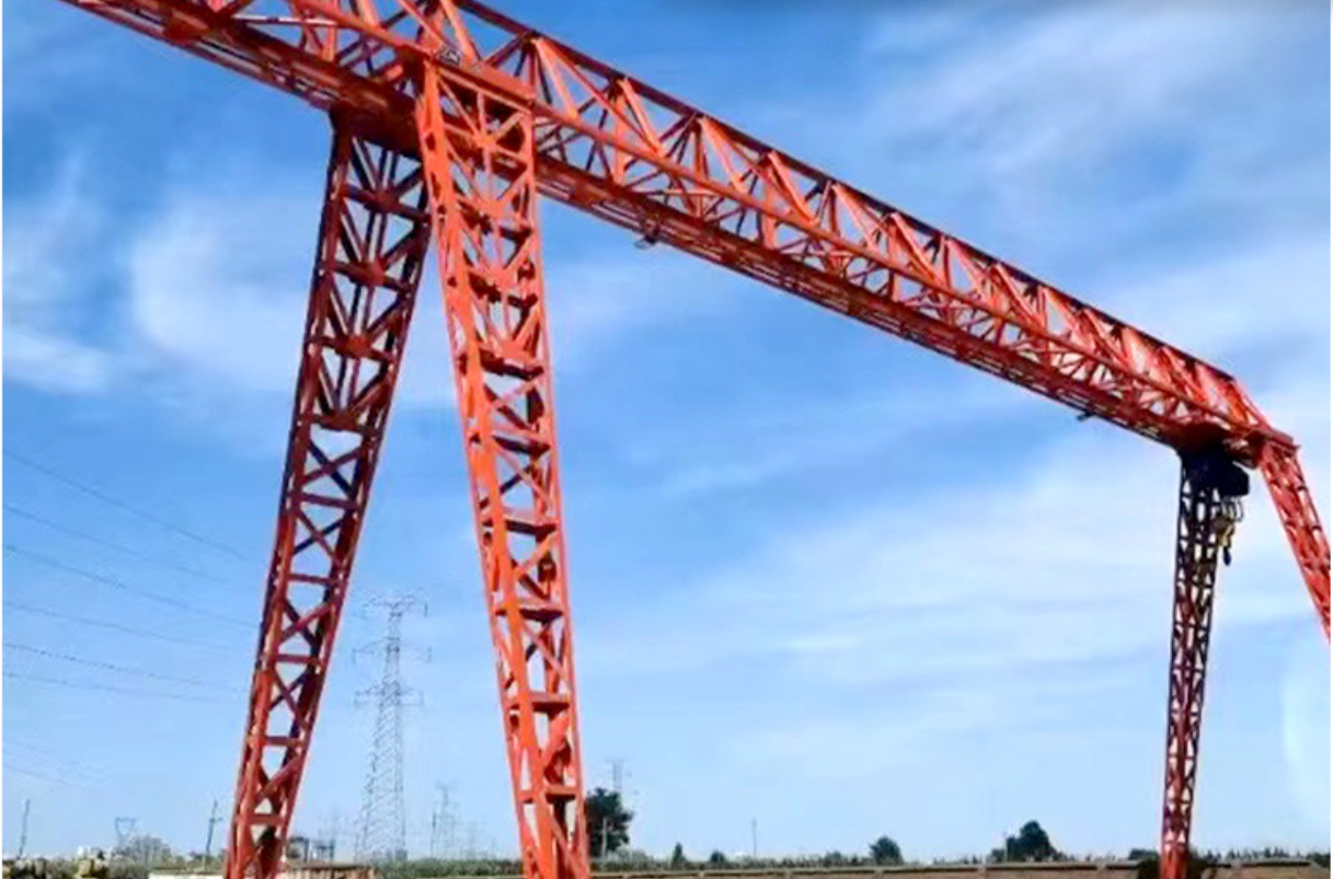 Industrial wireless remote control track gantry traveling crane electric hoist crane