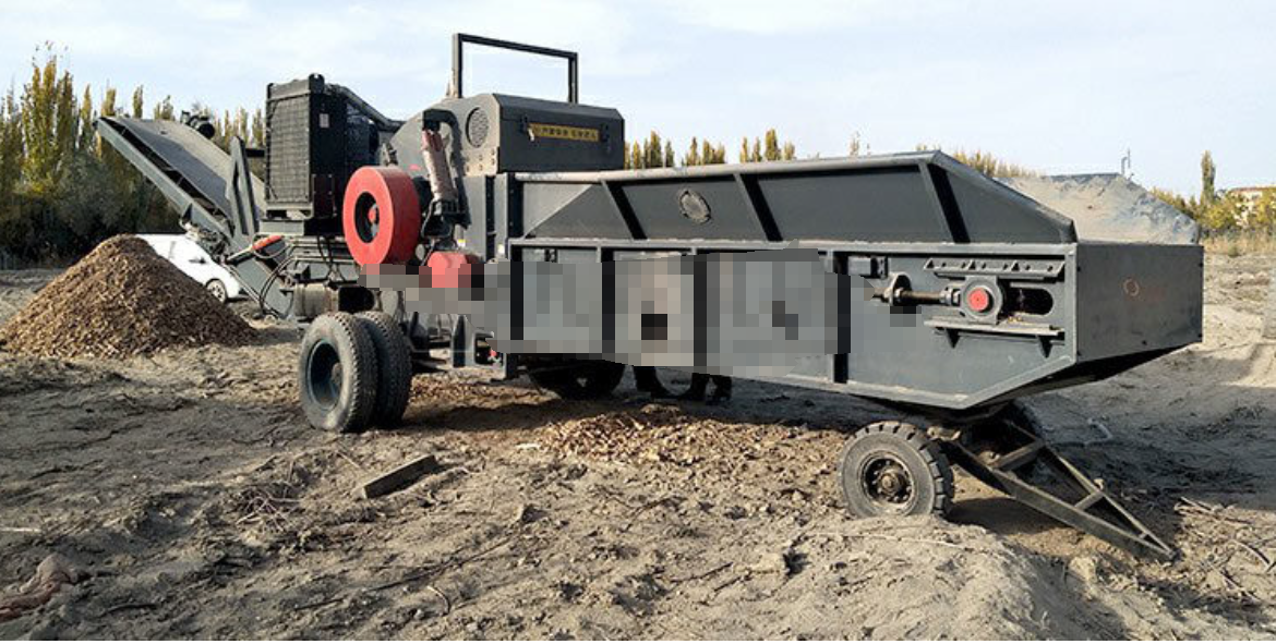 Furniture factory edge material crushing equipment