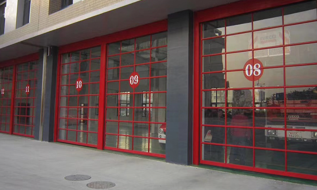 Aluminum alloy see-through flap garage door